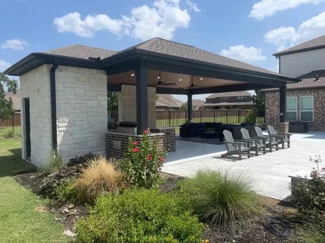 Freestanding patio cover outdoor kitchen